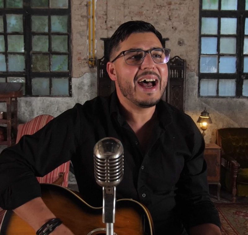 Seba Díaz presenta “Volver a la Fuente”, un emotivo sencillo para regresar a los brazos del Padre